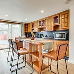 Cozy Valley Stream Studio, 20 Mi To Times Square! New York