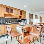 Cozy Valley Stream Studio, 20 Mi To Times Square! Apartment New York