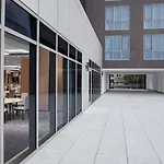 Four Points By Sheraton Flushing