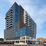 Four Points By Sheraton Flushing