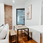3bd 2ba In Upper West Side Manhattan! 5 Star Location New York