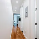3bd 2ba In Upper West Side Manhattan! 5 Star Location * New York