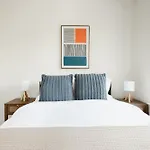 Apartment 3bd 2ba In Upper West Side Manhattan! 5 Star Location New York