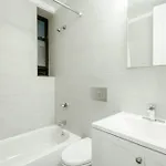 3bd 2ba In Upper West Side Manhattan! 5 Star Location *
