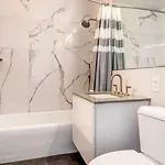 Apartment Uws 1br W Wd Nr Lincoln Center Nyc-1187 New York
