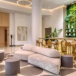 Uws 1br W Wd Nr Lincoln Center Nyc-1187 Apartment New York