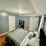 Nyc 10 Minutes From Jfk Queens Comforts