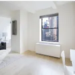 1-bedroom At Midtown Manhattan Apartment