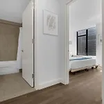 Fidi 1 Bedroom W Work Setup By Anyplace - 11687 Apartment