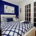 Two-Bedroom Apartment - 10Th Avenue