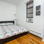 2 Bedroom 2 Bathroom Apartment Hells Kitchen R