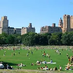 Apartments Upper East Side Park 3000