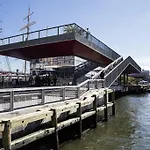 Courtyard by Marriott New York Downtown Manhattan/World Trade Center Area