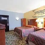 Howard Johnson Queens Village Hotel 2*
