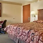 Hotel Howard Johnson Queens Village