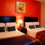 Marrakech On Broadway Hotel