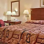 Howard Johnson Queens Village 2*