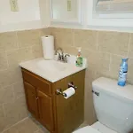 Apartment Brooklyn 3 Bedroom 1 Bathroom 8 Minutes To Subway 30 Minutes To Manhattan New York