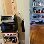 Cozy Fully Furnished Near Prospect Park & Public Transport *