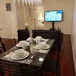 Apartment Brooklyn 3 Bedroom 1 Bathroom 8 Minutes To Subway 30 Minutes To Manhattan *