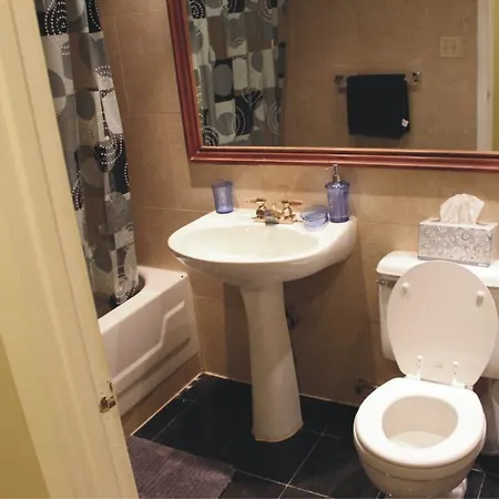 Apartment Smith Regency Three/four-bedroom Condominium