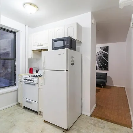 1oak Suits - Upper East *
