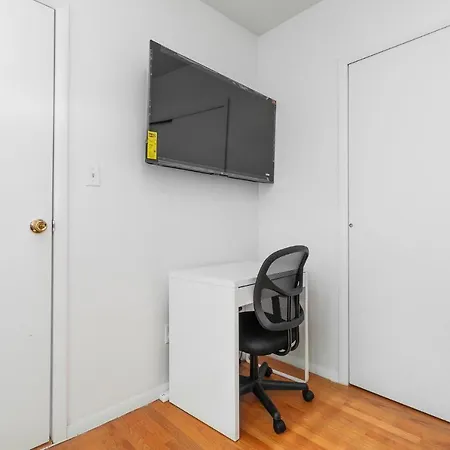 1oak Suits - Upper East New York