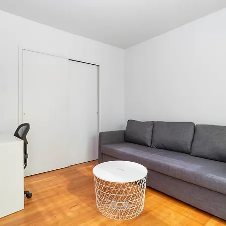 Apartment 1oak Suits - Upper East New York