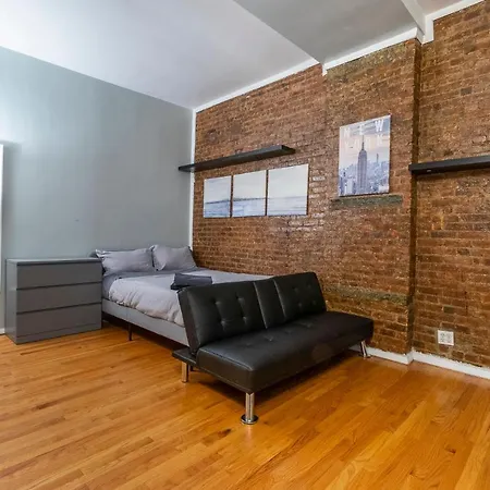 1oak Suits - Upper East New York