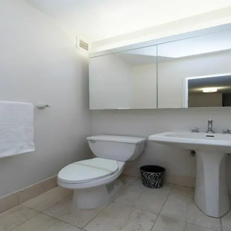 Amazing 3br At Midtown East *