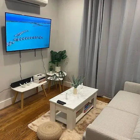Modern 2bd Close To Prospect Park Apartment New York