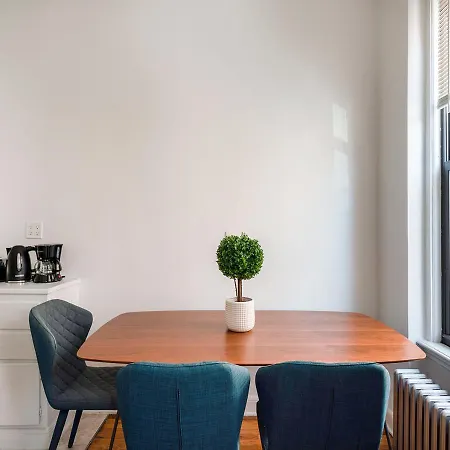Excellent Studio In Heart Of Chelsea New York