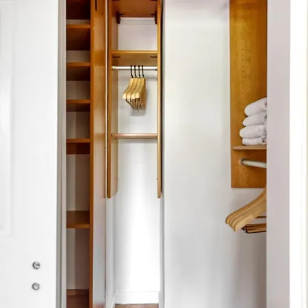Uws 2br W Wd Nr Park Nyc-896 Apartment