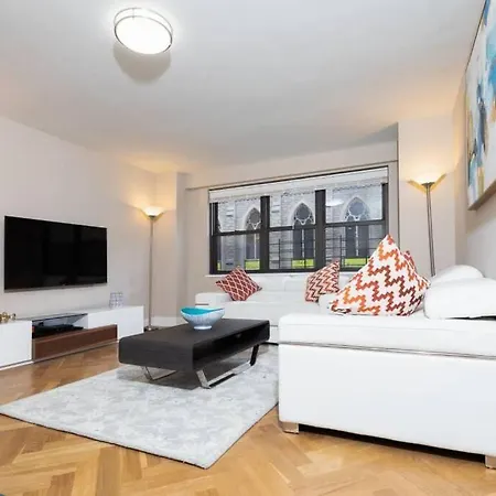 Apartment Elegant East Side