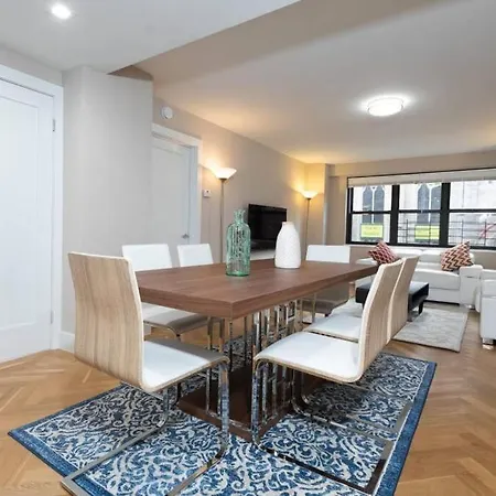 Elegant East Side *