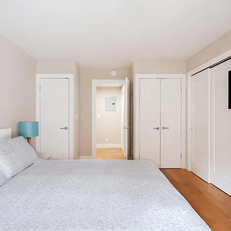 Elegant East Side