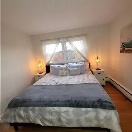 Queens House Of Comfort 4bedroom *