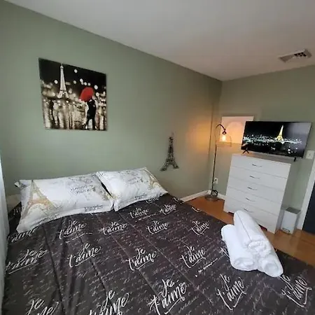 Queens House Of Comfort 4bedroom Apartment