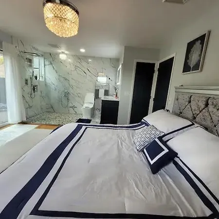 Queens House Of Comfort 4bedroom New York