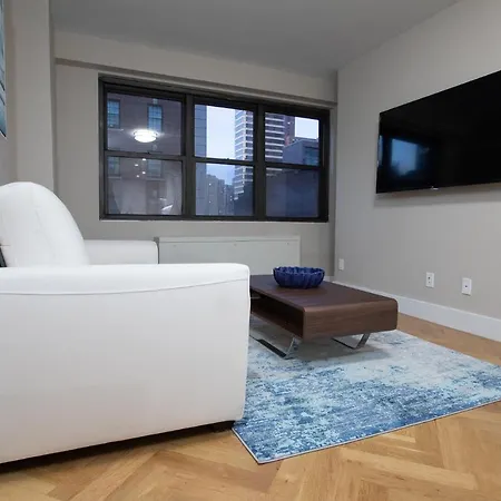 Apartment Elegant East Side New York