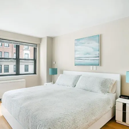 Elegant East Side Apartment