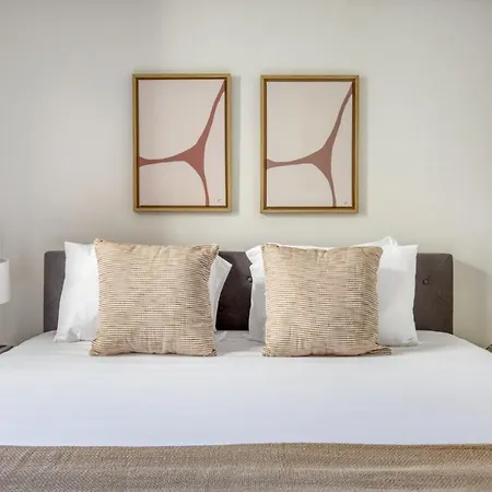 Williamsburg 2br W Wd Nr Domino Park Nyc-967 New York