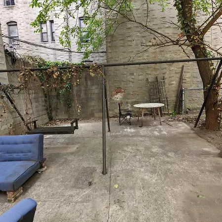 & Affordable Williamsburg Small *