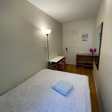 Homestay & Affordable Williamsburg Small New York