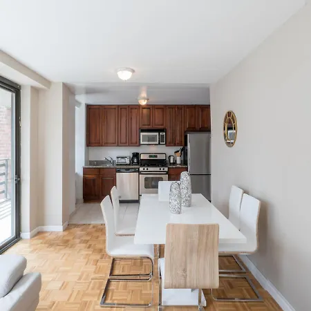 Apartment Bright 2bd 1ba At Columbus Ave *