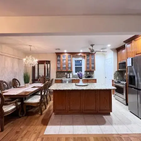 House Of Elegance Apartment New York
