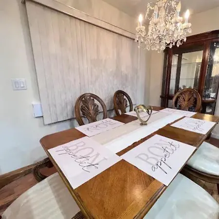 House Of Elegance Apartment