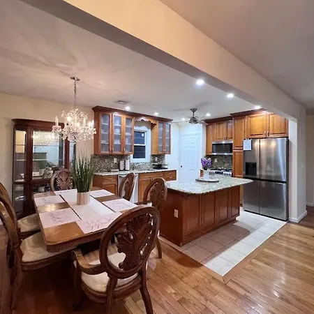 House Of Elegance Apartment New York