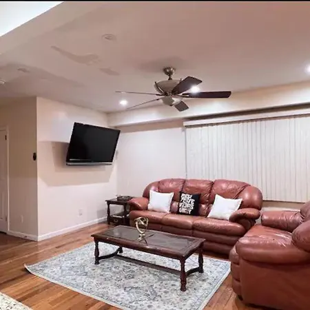 House Of Elegance Apartment New York