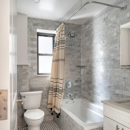 Midtown East 2br W Gym Wd Nr Grand Central Nyc-1168 *